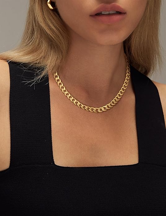 Cavaro™ | Gold Chunky Cuban Link Necklace - Image 4