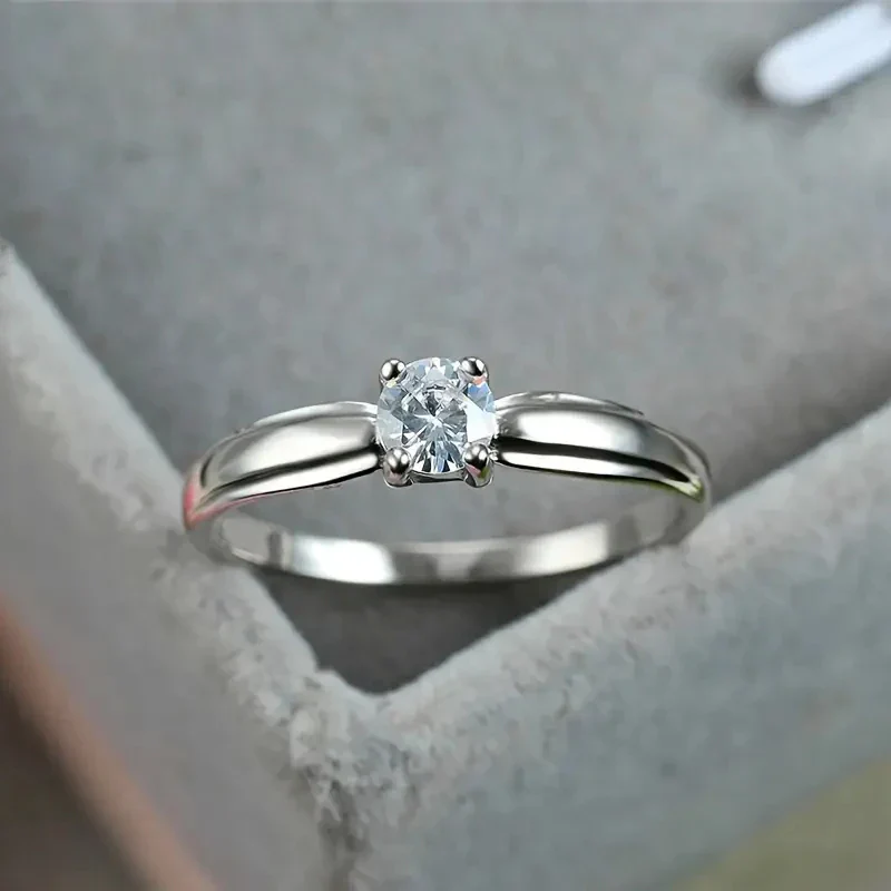 Clara Signature Solitaire Ring - Image 3