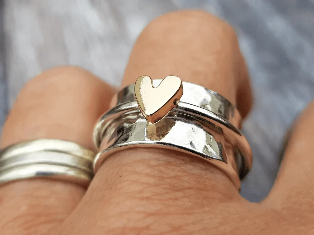 Mely - Golden Heart Silver Ring - Image 2