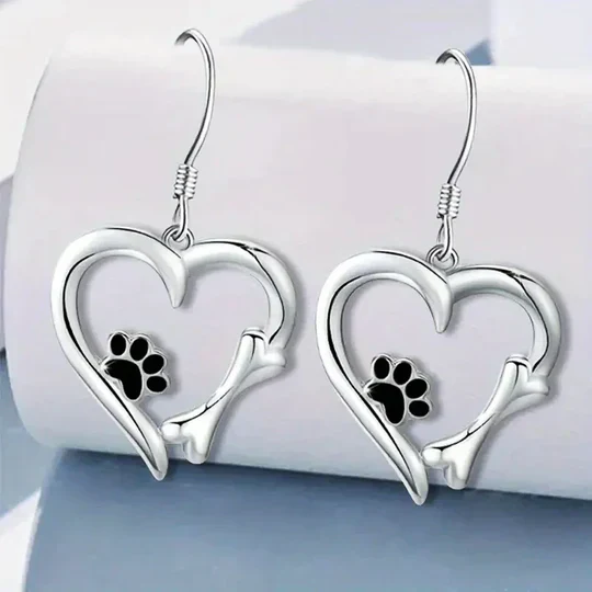 Yaritza™ – Silver Paw & Heart Drop Earrings - Image 3